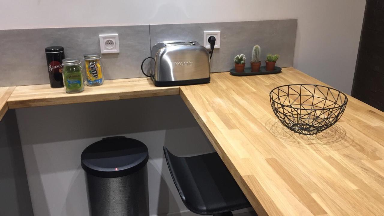 Chaleureux Appartement Au Coeur Du Panier Marselha Exterior foto
